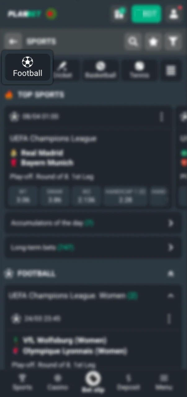 Open the football section on Planbet to find the best betting markets.